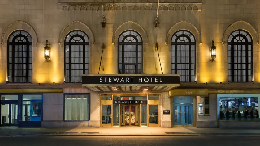 Stewart Hotel - Image 1