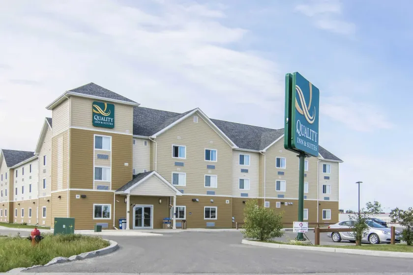 Quality Inn & Suites Thompson - Image 1