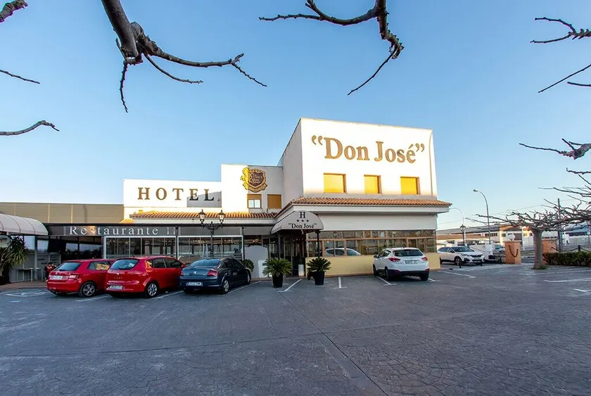 Hospedium Hotel Don Jose - Image 1