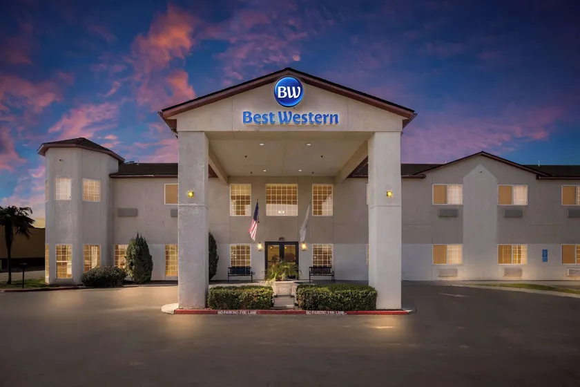 Best Western Liberty Inn - Image 1