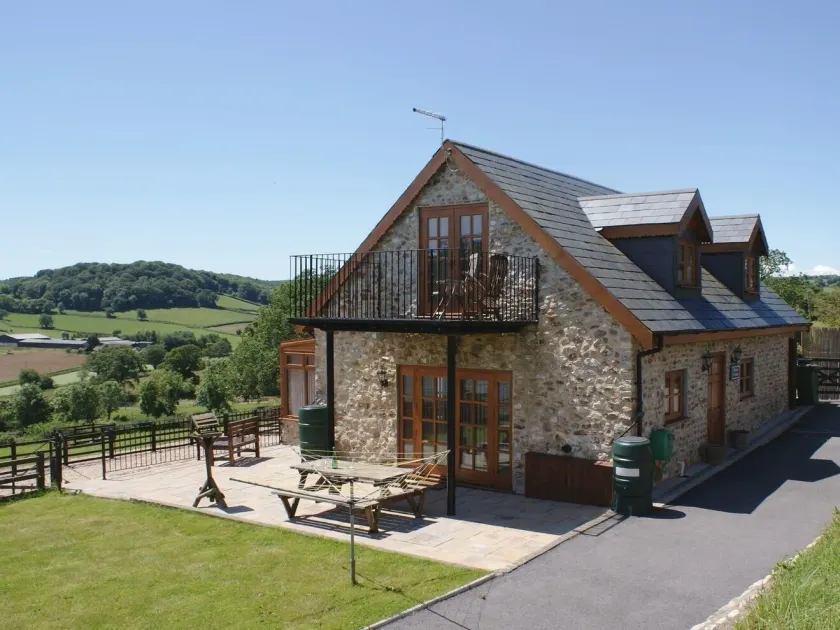 Hiscox Cottage - Image 1
