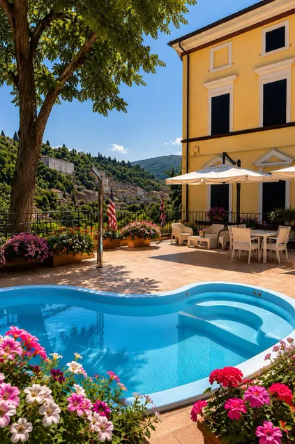 Raffaello Residence una Dimora storica con piscina panoramica nelle Marche - Image 1