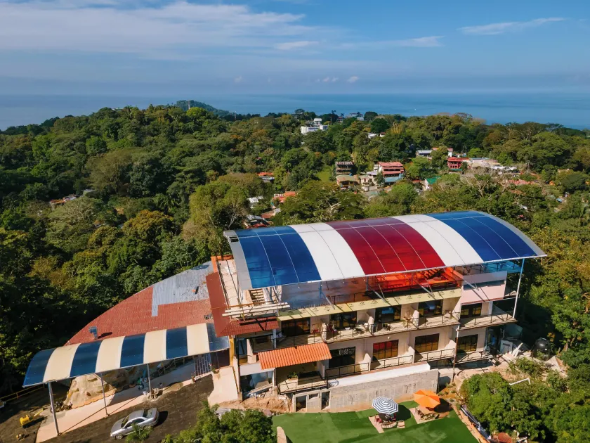 Mountain Top Park Hotel - Image 1
