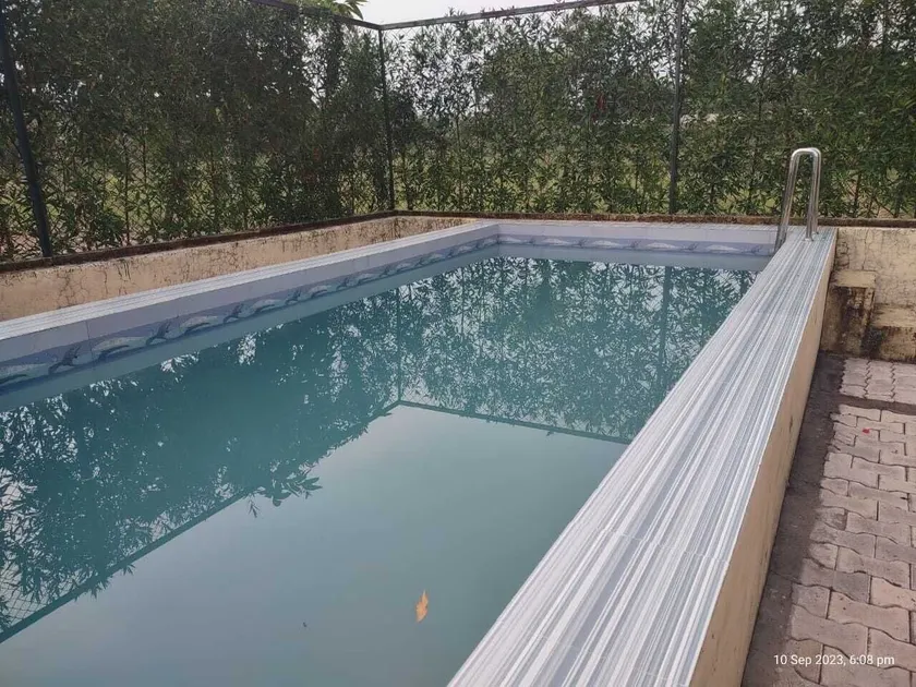 AA Hotels & Resorts - Chandigarh Panchkula - Außenpool