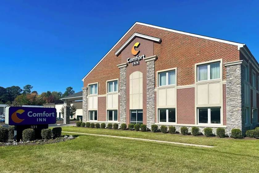 Comfort Inn Williamsburg Gateway - Image 1