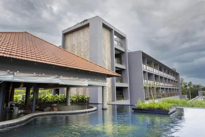 Saptha Resort and spa  - Vestíbulo