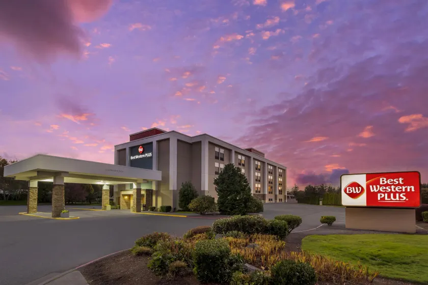 Best Western Plus Bellingham - Image 1