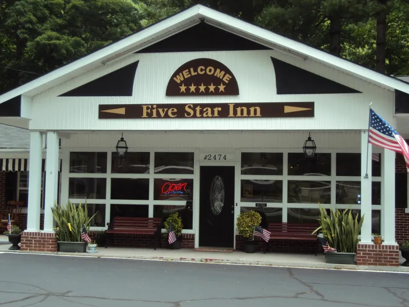 Five Star Inn - Maggie Valley - Image 1