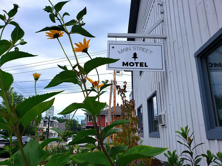 Main Street Motel - Image 1