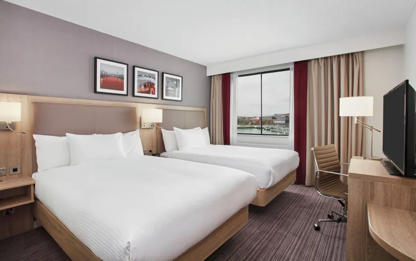 Leonardo Hotel Aberdeen - Image 1