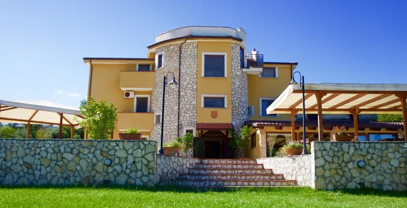 Hotel Borgo Antico - Image 1