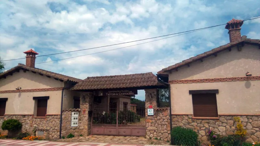 Apartamentos Rurales Tierras de Granadilla - Image 1
