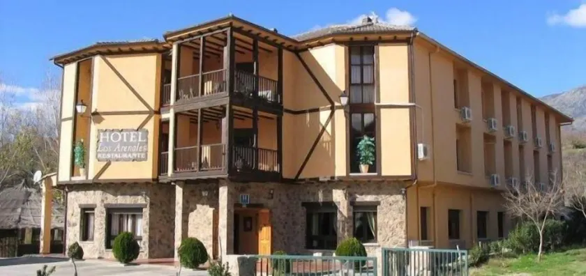 HOTEL LOS ARENALES DE JERTE - Image 1
