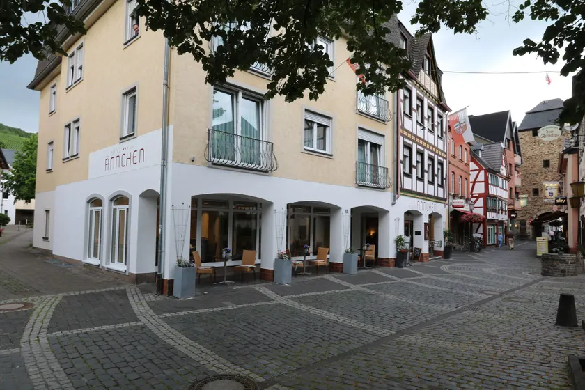 Hotel Ännchen - Image 1