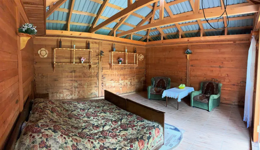 Matua guest house - Image 1