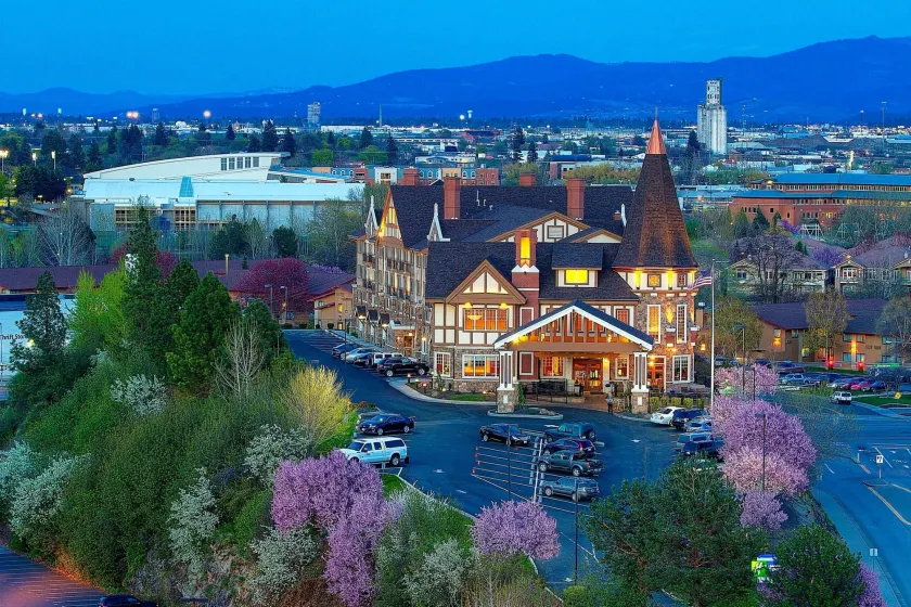 Holiday Inn Express Spokane-Downtown by IHG - Image 1