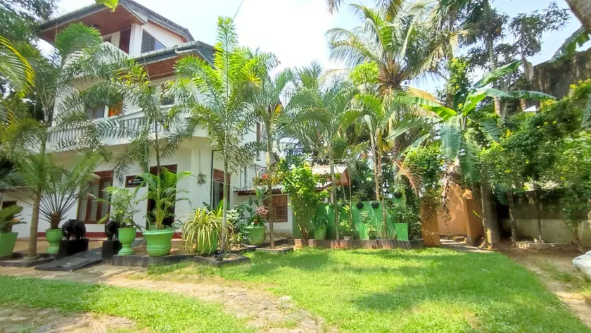 Matota Family Villa - Image 1