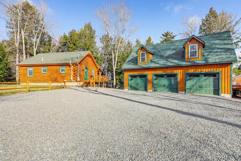 Waterfront Anglers Oasis in The Maine Highlands! - Interiør