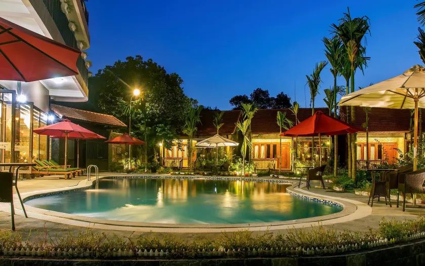 Sunny House Resort - Image 1