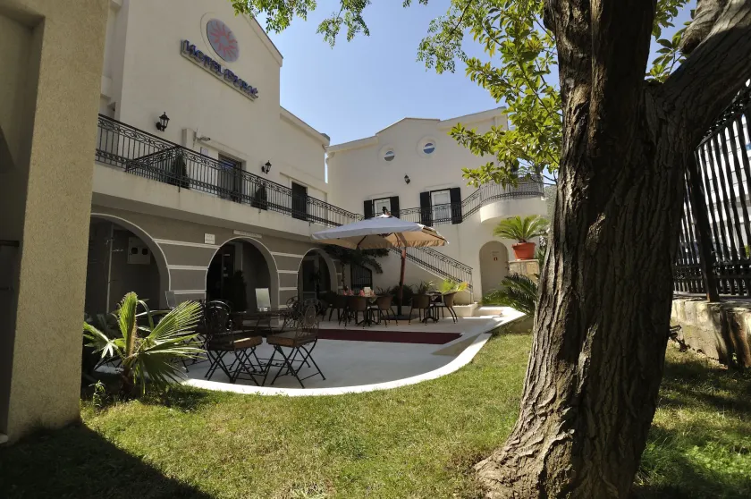 Hotel Djuric - Image 1