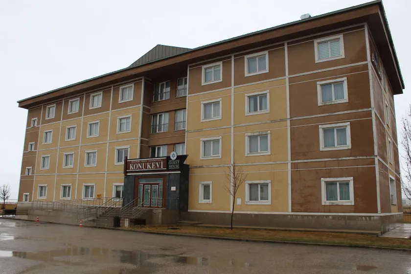 ETÜ Konukevi - Image 1