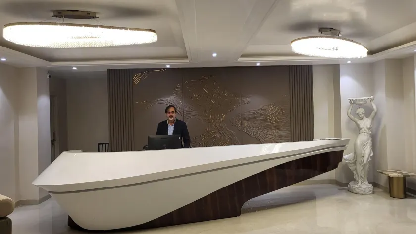 Kingdom Hotel - Image 1