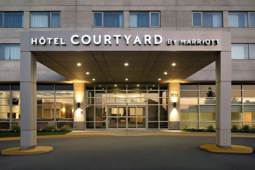 Courtyard by Marriott Montreal Airport - Image 1