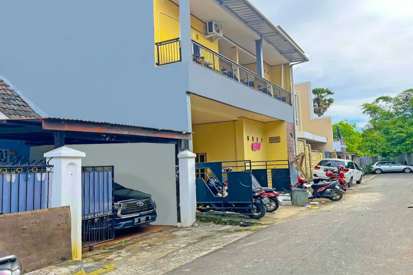 Hotel O Wisma Dg Tata - Image 1
