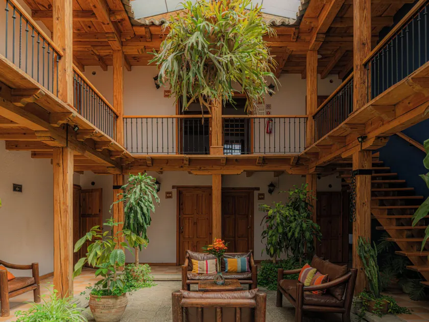 Docecuartos Hotel - Image 1