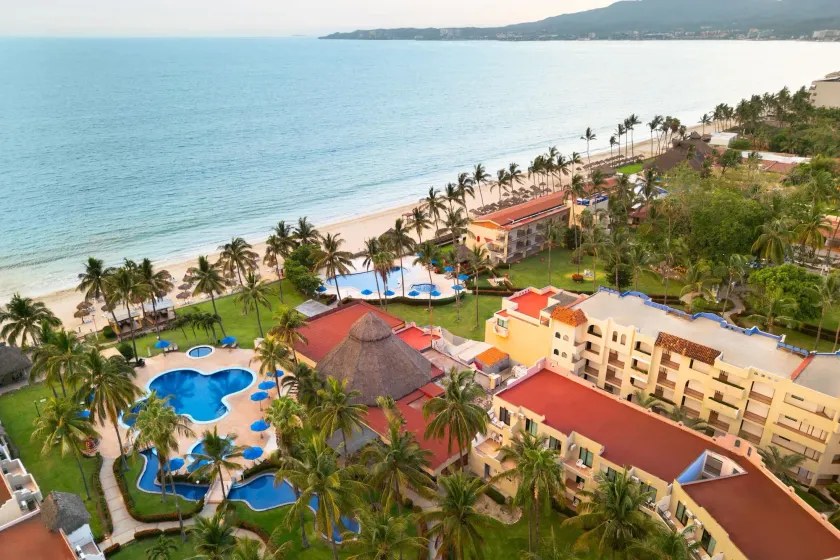 Grand Decameron Complex Bucerias, A Trademark All-Inclusive Resort - Image 1