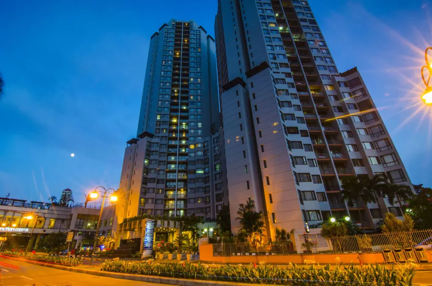 Horison Ultima Suite & Residences Rasuna Jakarta - Image 1