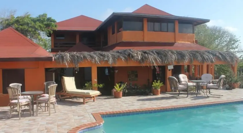 Fuego Mio Bed & Breakfast - Image 1