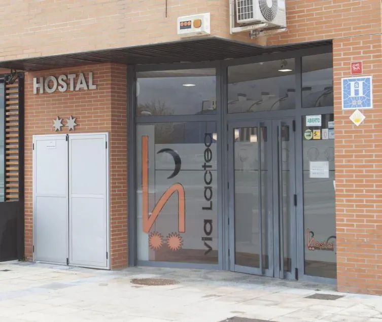 Hostal Via Láctea - Image 1
