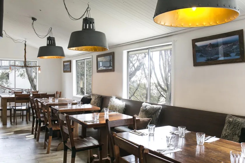 Feathertop Alpine Lodge - Image 1