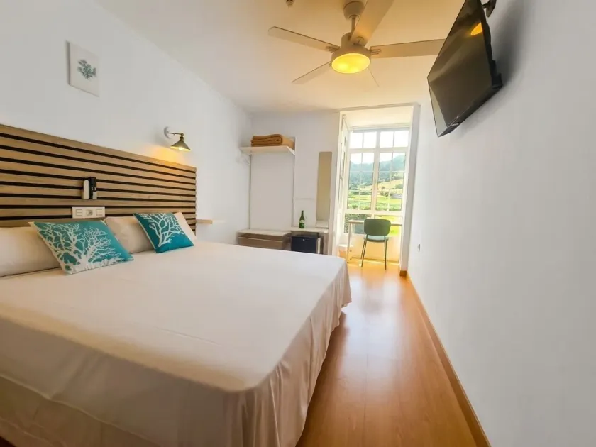 Hotel Peña Pintada by Vivere Stays - Image 1