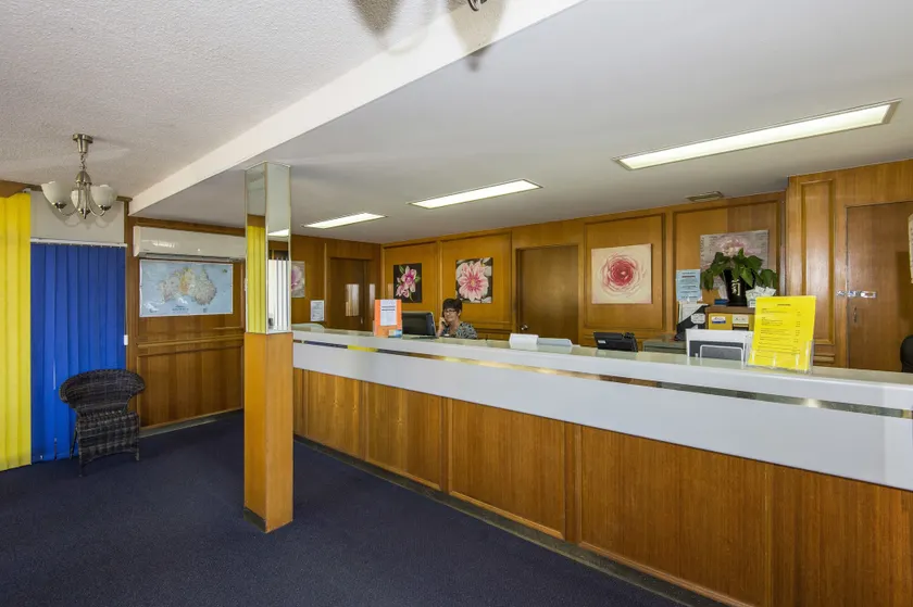 Mid City Motor Inn - Reception