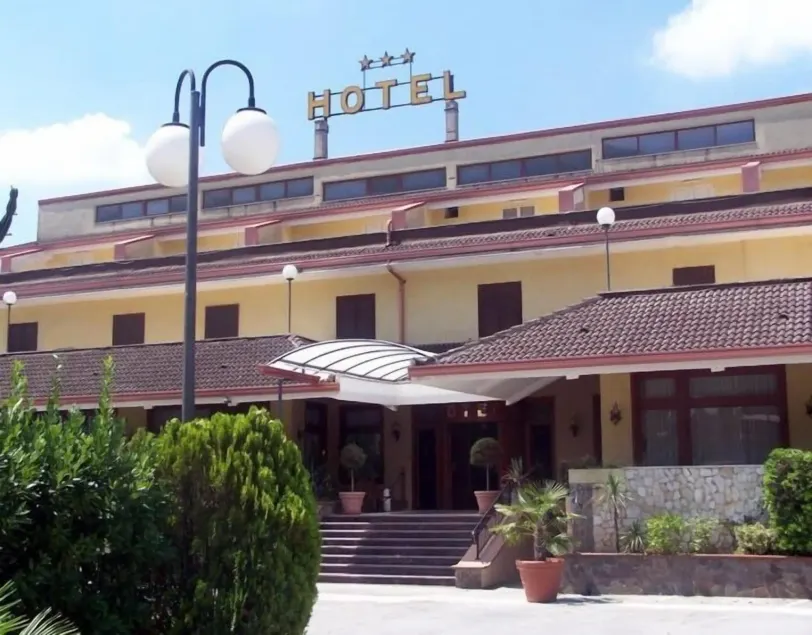 Hotel Ristorante Belvedere - Image 1