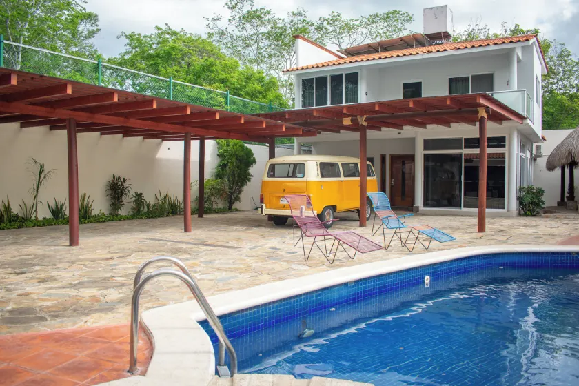Casa colibrí - Image 1