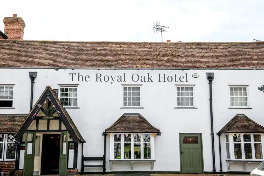 The Royal Oak - Image 1