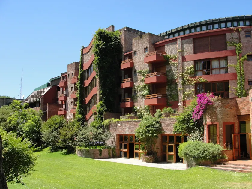 Hotel Del Bosque - Image 1