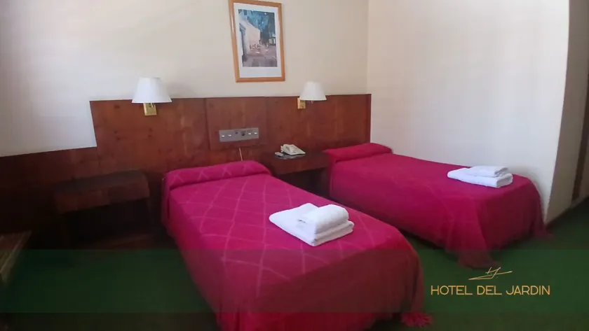Hotel del Jardín - Image 1