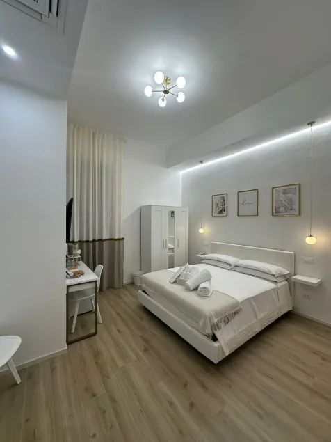 Center Rooms La Spezia  - Image 1