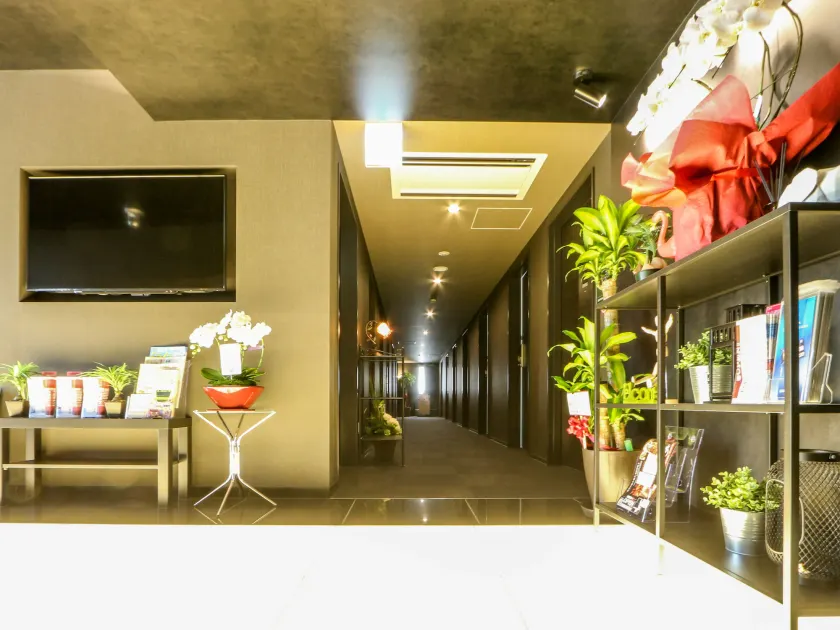 HOTEL LiVEMAX Tokyo Shiomi Ekimae - Lobby