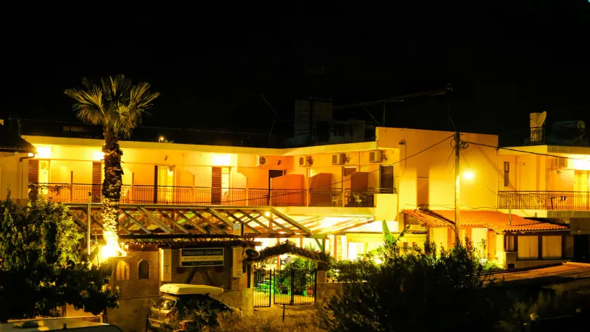 Hotel Galaxias - Image 1