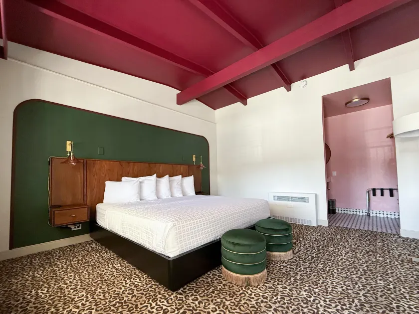 Best Western University Inn - Image 1