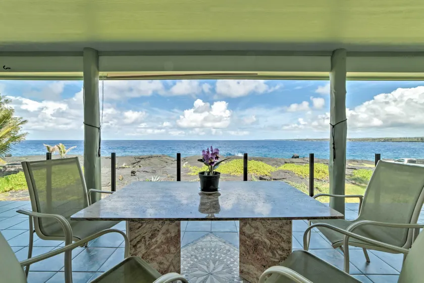 Direct Oceanfront, Big Island Home - Image 1