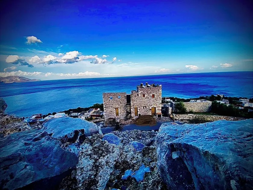 Castle Rizaraki - Image 1