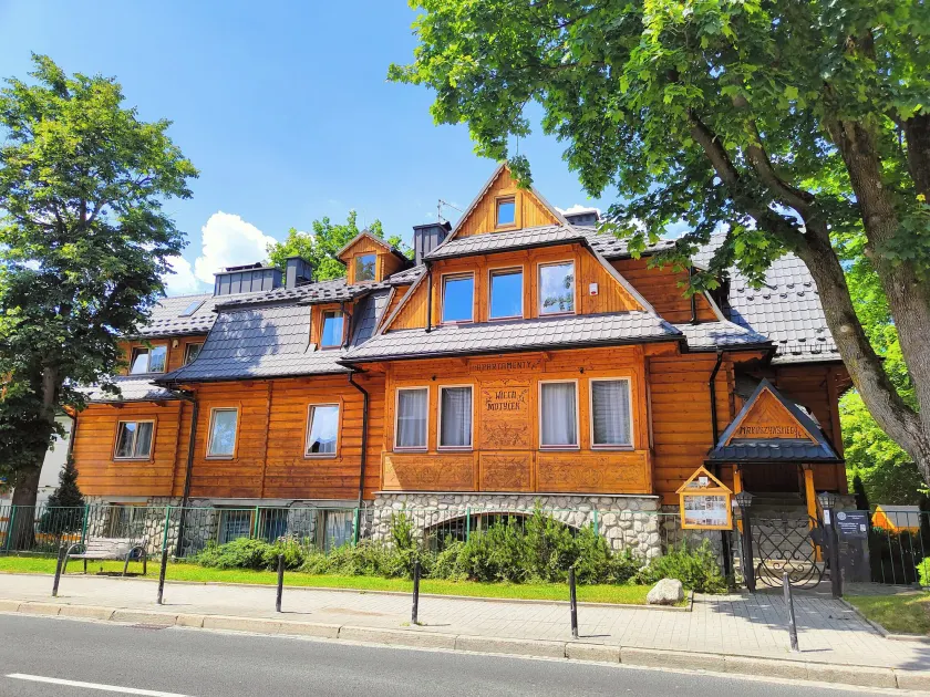 Apartamenty ApartArt Zakopane - Image 1