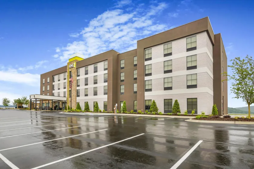 Home2 Suites By Hilton Guntersville - Image 1
