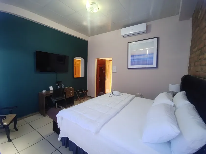 Hotel El Campanario - Room